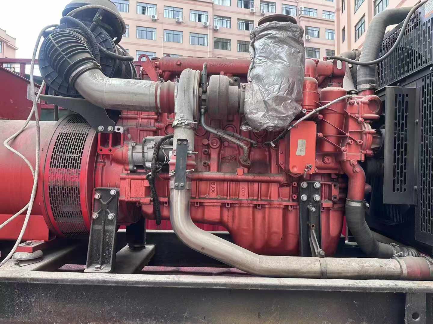 江川如何选择适合 600kW 柴油发电机组的过载保护器？